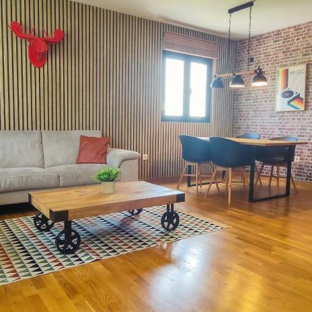 Apartments At Ljubovic Hill Park بودغوريتْسا المظهر الخارجي الصورة