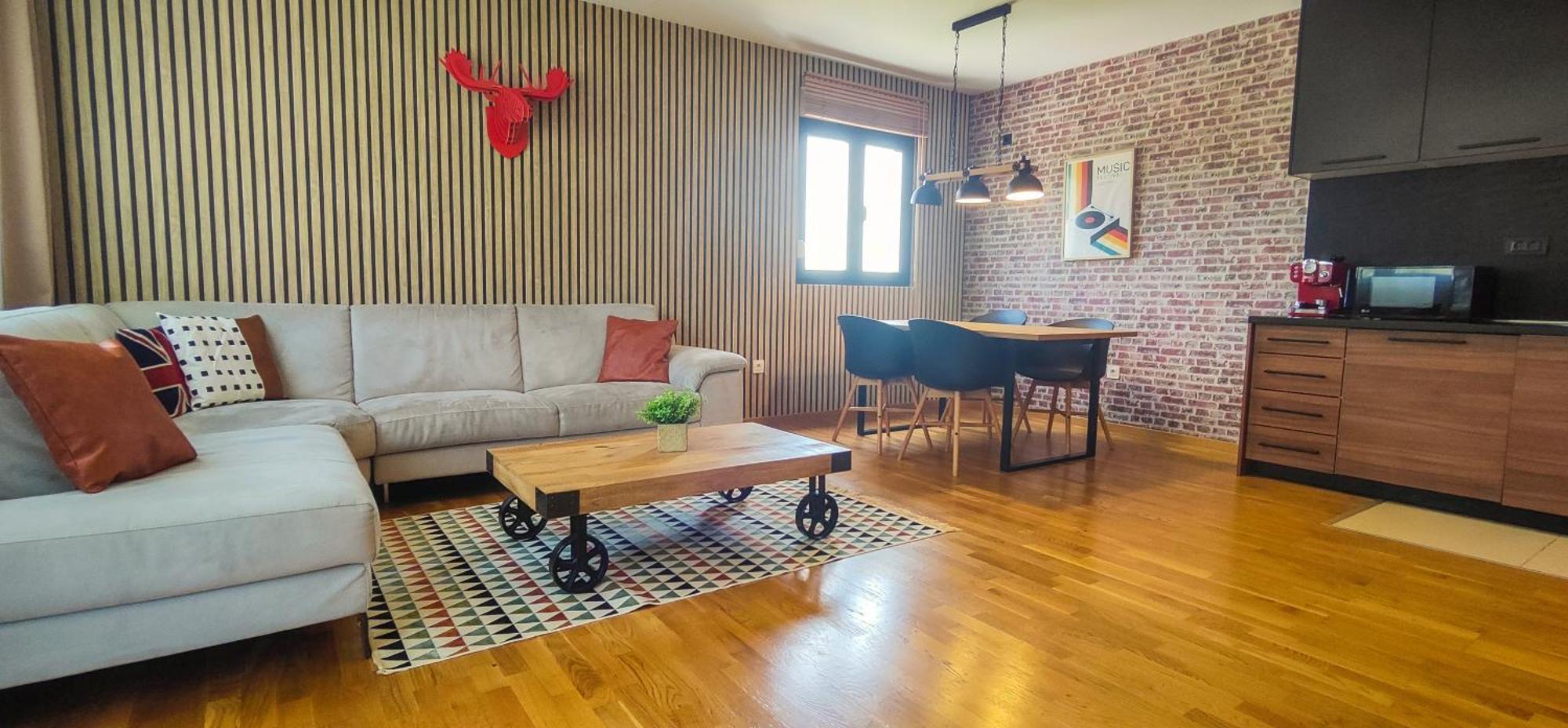 Apartments At Ljubovic Hill Park بودغوريتْسا المظهر الخارجي الصورة